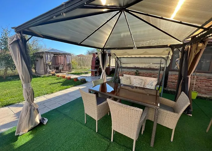 House Varna-3 3* Крапец