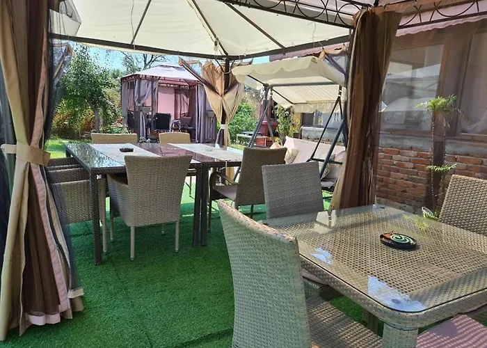 House Varna-3 Къща за гости Крапец