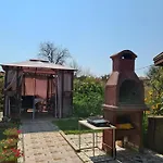 House Varna-3 3* Крапец