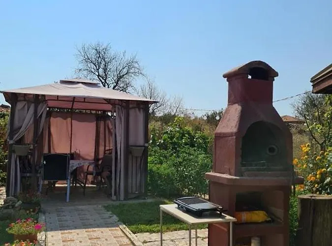 House Varna-3 3* Krapets (Dobrich)